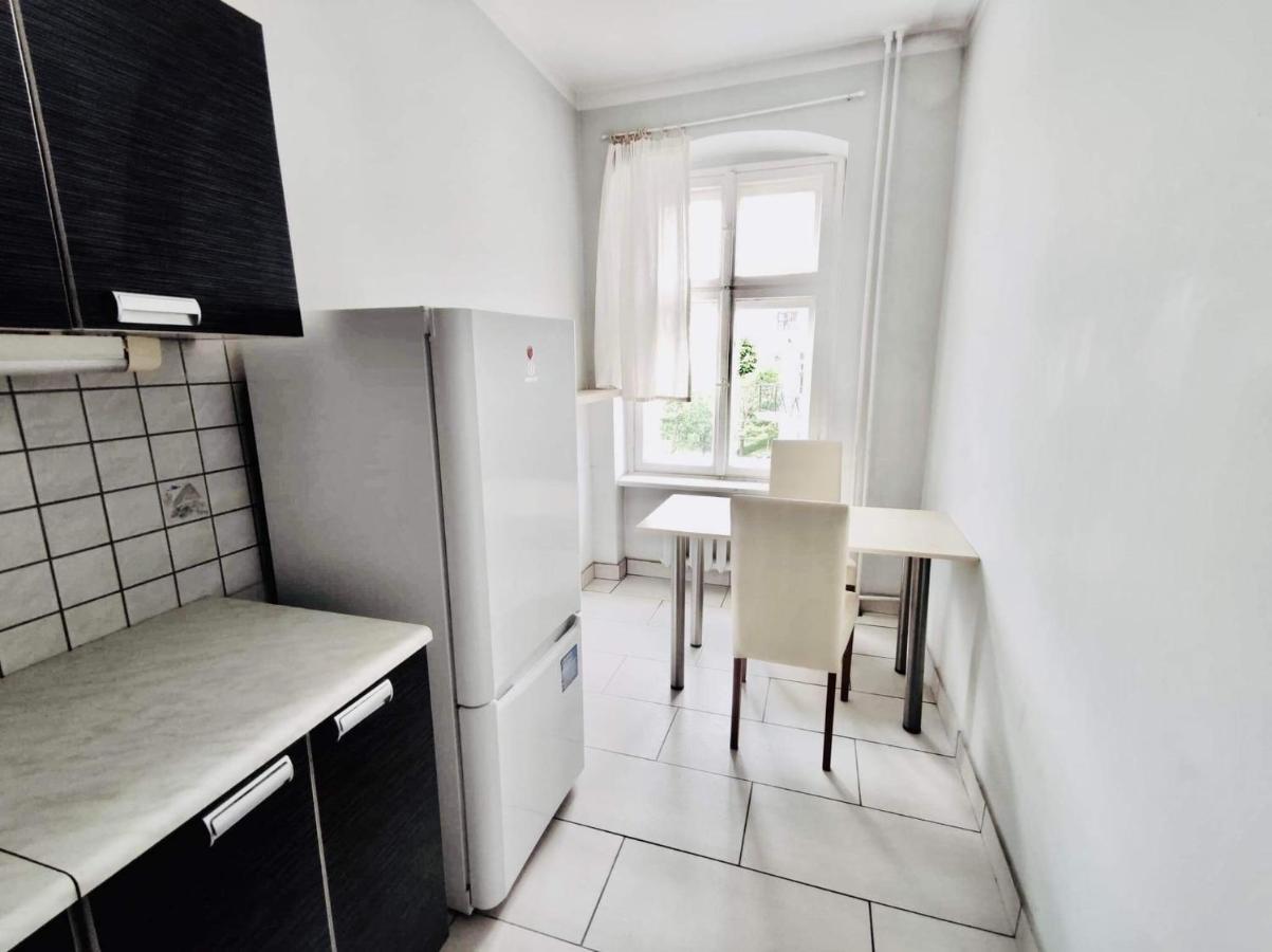 Przestronny Apartament Dla Czterech Osob Apartment Вроцлав Екстериор снимка